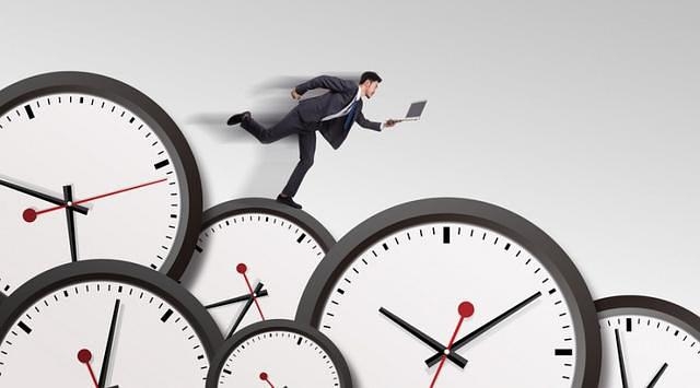 市六届人大常委会第55次主任会议召开