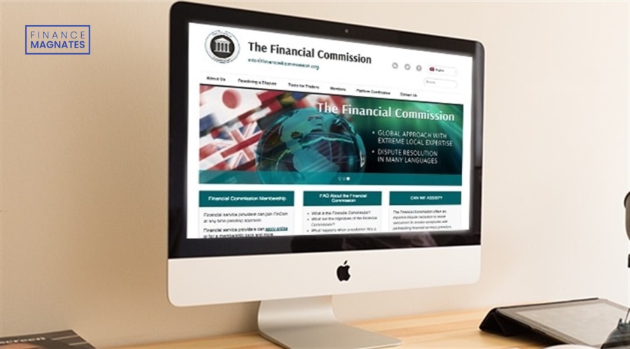 市领导到平南县走访慰问党员并开展调研