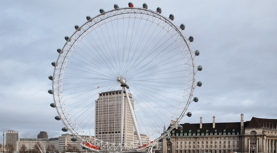 16日10时起迎入境高峰!港珠澳大桥发布通关提示