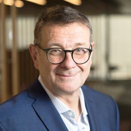 7月份全国规模以上工业增加值同比增长5.7%