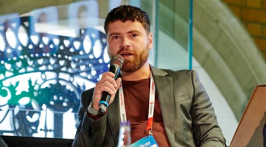 美国电信行业竞争加剧!AT&T(T.US)第二季度财报超预期,移动用户大幅增加